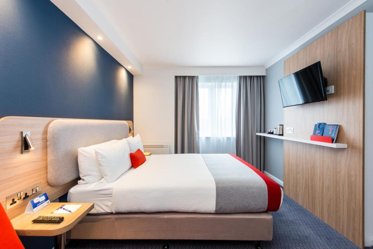 Holiday Inn Express Strathclyde Park M74, Jct 5 By Ihg Motherwell Exterior foto