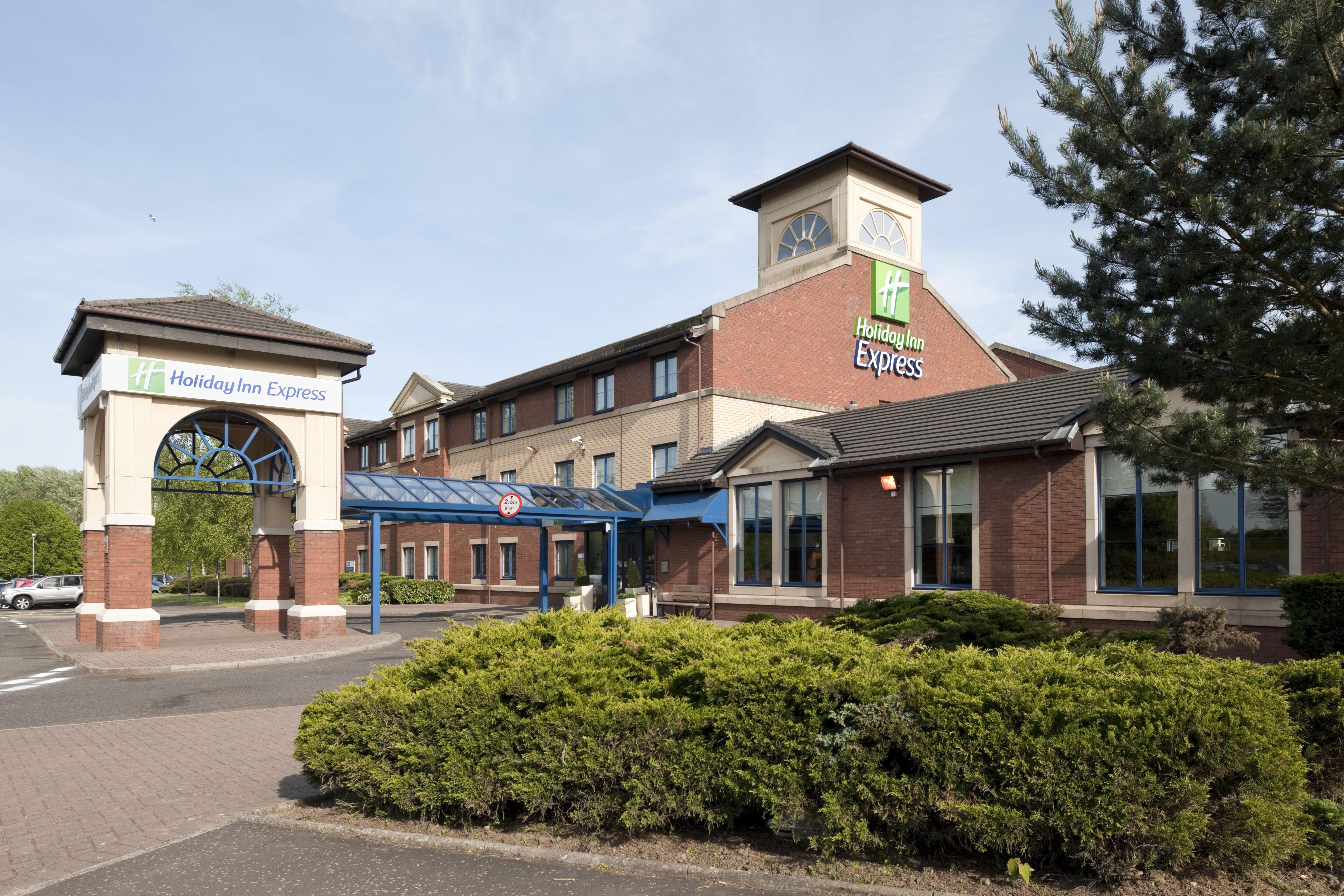 Holiday Inn Express Strathclyde Park M74, Jct 5 By Ihg Motherwell Exterior foto